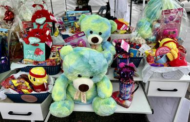 Christmas Day Gift Baskets