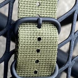 Apple Watch Military Green Nylon Band 49/45/44/42