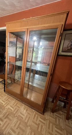 Glass/Mirror Cabinet