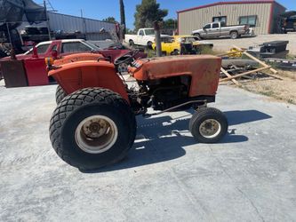 Farm tractor Allis-chalmers