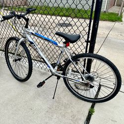 Huffy Mountain bike, 26”