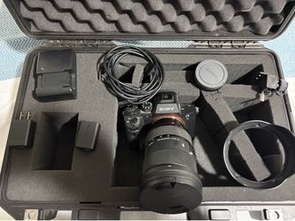 Sony A7S Full-Frame Camera + Sigma 24–70mm f/2.8 + Full Kit (Case, Batteries, Extras)