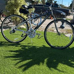 Trek 7200 Multitrack 24 speed