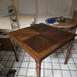 Kitchen Table w/ 4 Chairs
