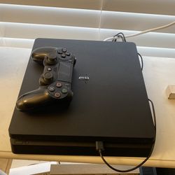 PS4 Slim $250 w/games