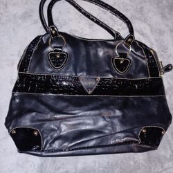 Guess Purse 👛 