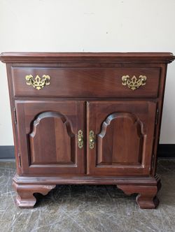Classic Brown Wood Bedside Table with Brass Pulls