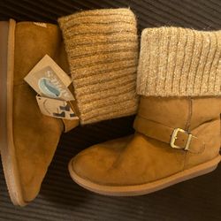 NEW WINTER BOOTS 