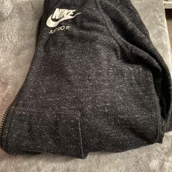 Nike Sweater