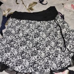 Black And White Skirt With Tulle Underneath 