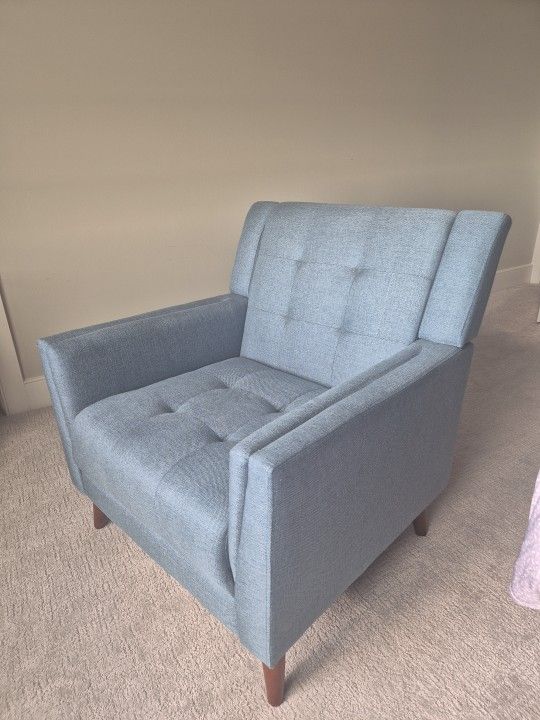 Emerald Single Sofa Chair Wood Leg