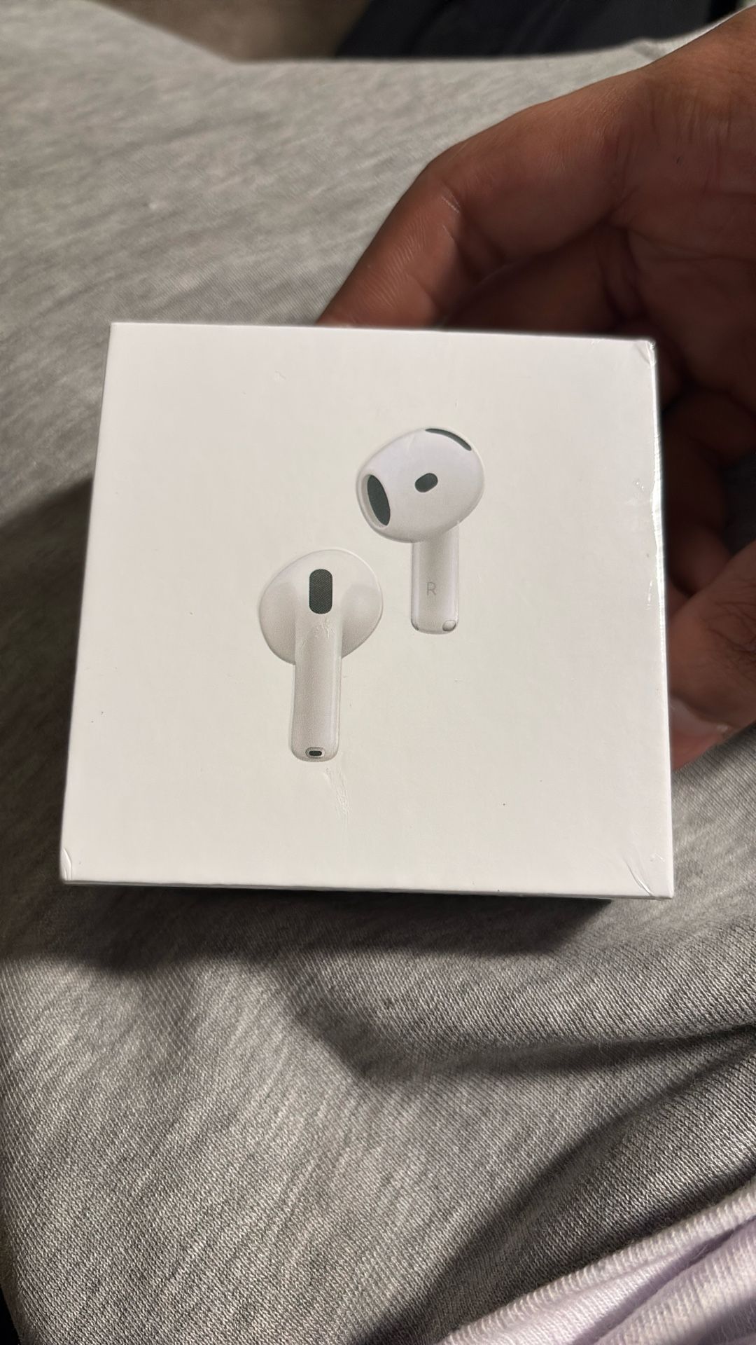Airpods 4