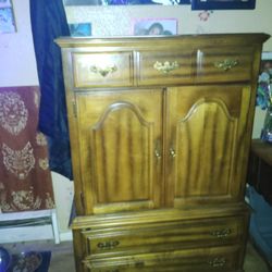 vintage dresser 