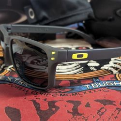 Oakley Holbrook Black/Yellow 0