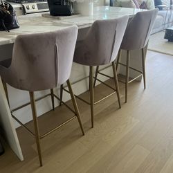 3 Counter Stools 