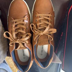 Men’s Brown Shoes Size 11