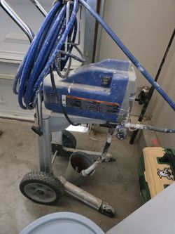 Spray paint machine