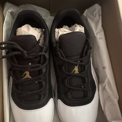 Jordan 11 CMFT low