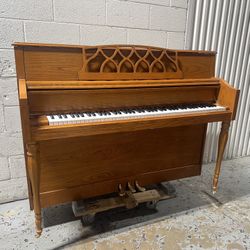 Hamilton Upright Piano