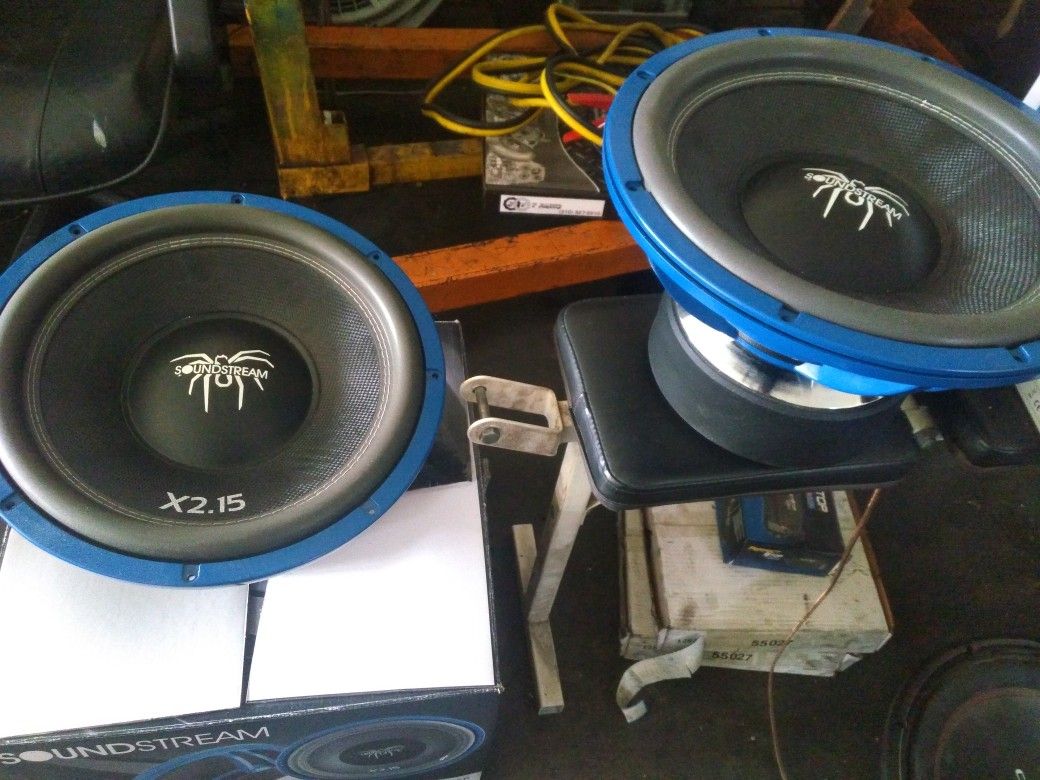 Soundstream x2-15" subs for sell