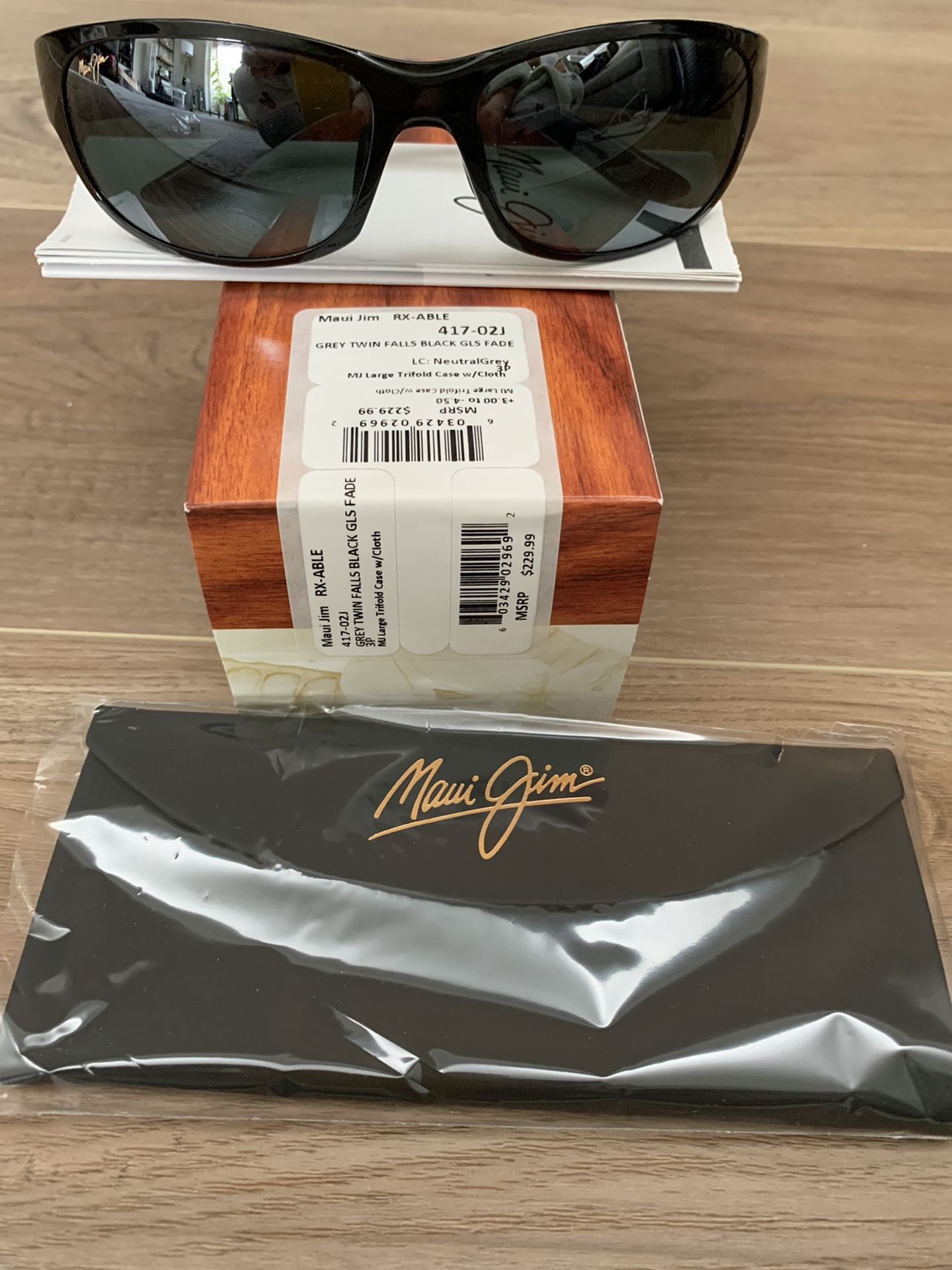 Brand New Authentic Maui Jim Twin falls Sunglasses