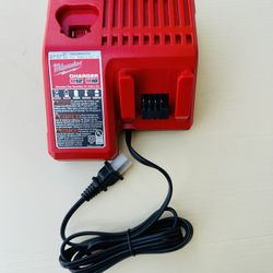 Genuine Milwaukee 48-59-1812 M12 M18 18V 12V Dual Voltage Battery Charger