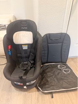 Nuna 360 rotating car seat
