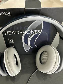 Headphones 