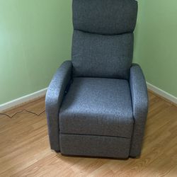 Two Recliners With Vibrating Options (1)assembled And (1)in Box .