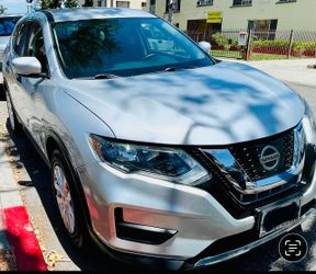 2017 Nissan Rouge-SUV-108,000 miles