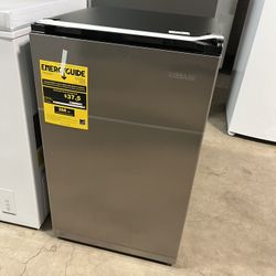 4.3 Cu Ft Mini Fridge 