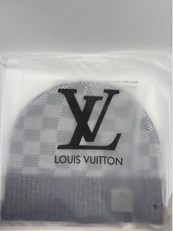Lv Beanie one size (multiple on my page)