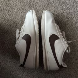 Nike Cortez