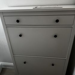 IKEA Hemnes Shoe Cabinet With 2 Compartmentsy