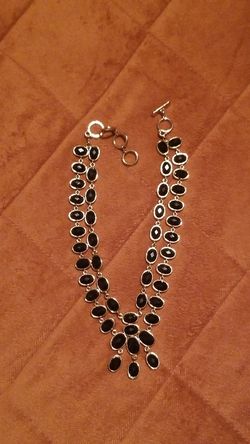 Necklace jewelry