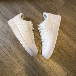 Nike AF1 size 8