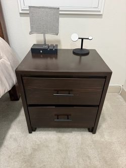Night stand drawers