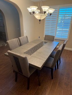 Dining room table