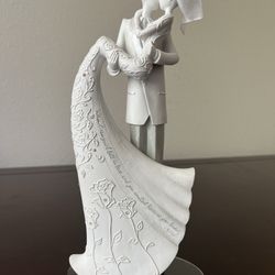 Language Of Love “The Kiss” Cake Topper, $20