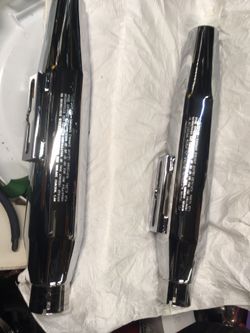 2000 Harley Davidson exhaust pipes (new)