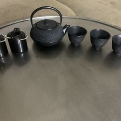 Tea Set Iron Cast Like New 