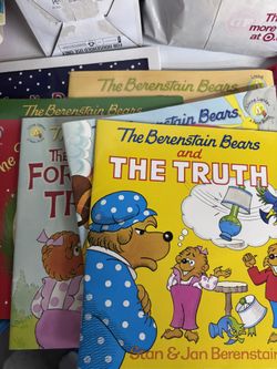 24 Children’s Books Great Condition