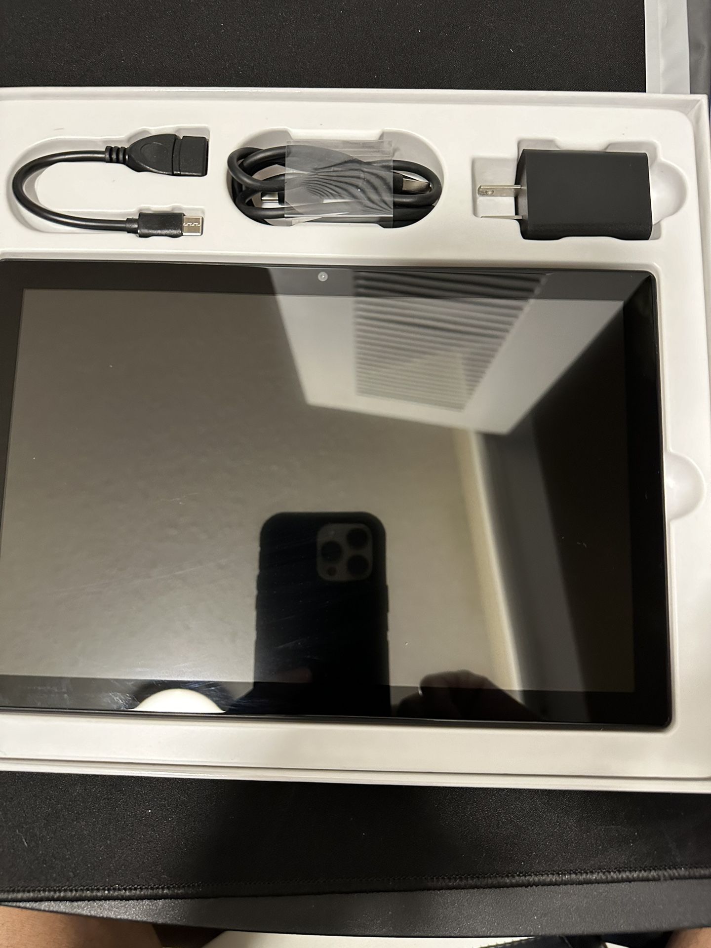 OXTAB 32gb 4G only. OXTAB case