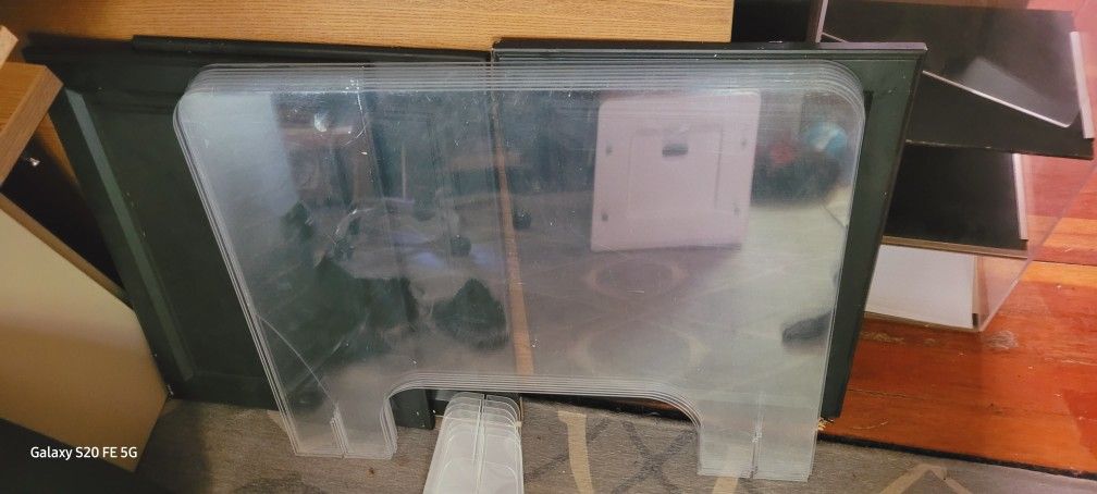 8 NEW UNUSED plexiglass sneeze shields free standing 30x24 3/16 thick