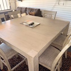 Ashley’s Dining Room Table With Six Chairs 