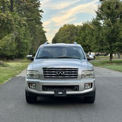 2010 INFINITY QX56 !!!