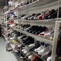 Jordan Bape Supreme Adidas Nike Off white 