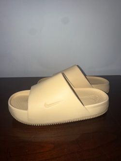 Size 6-Nike Women’s Calm Slide (Sesame) SHIPS NOW