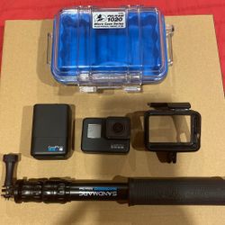 GoPro Hero 7 Black With Extra batteries And Action Pole