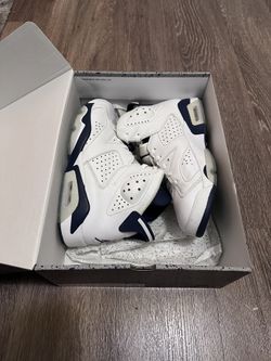 Jordan Retro 6 Midnight Navy